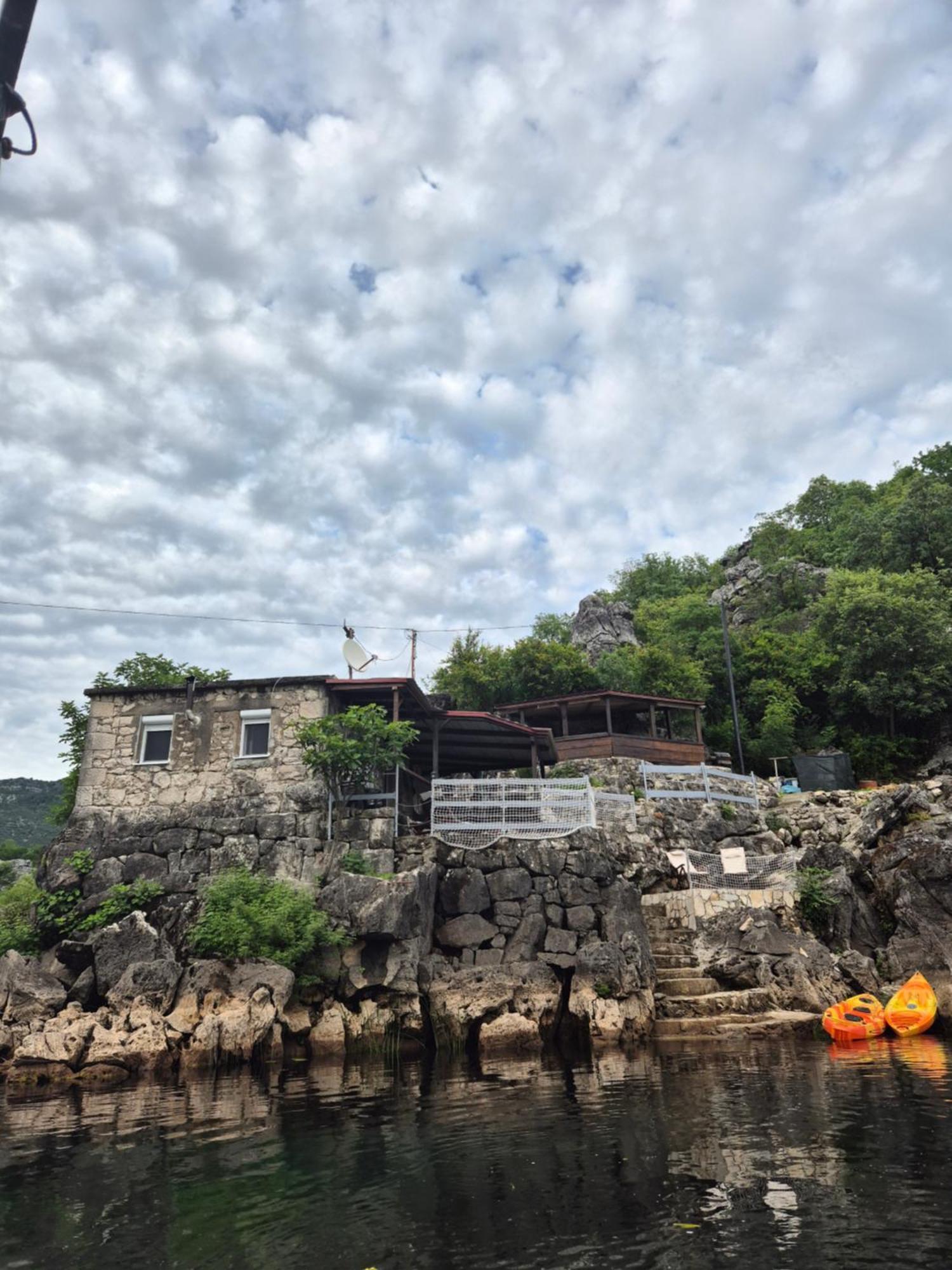 Old House, Skadar Lake سيتينيي المظهر الخارجي الصورة